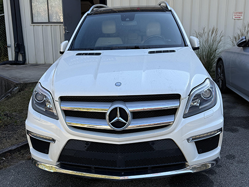 Mercedes-Benz at the shop for electrical repair